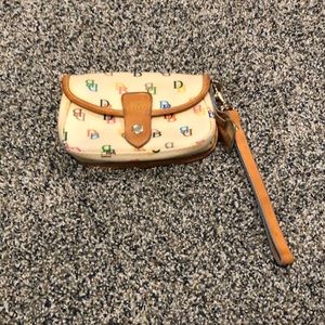 Dooney & Bourke Cream Wristlet